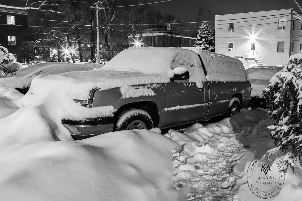 I photograph this after todays snow storm with my Canon 24-105mm on Canon 5DII and with Manfrotto tripod and my I Phone 5 is little helper for my equipment lighting