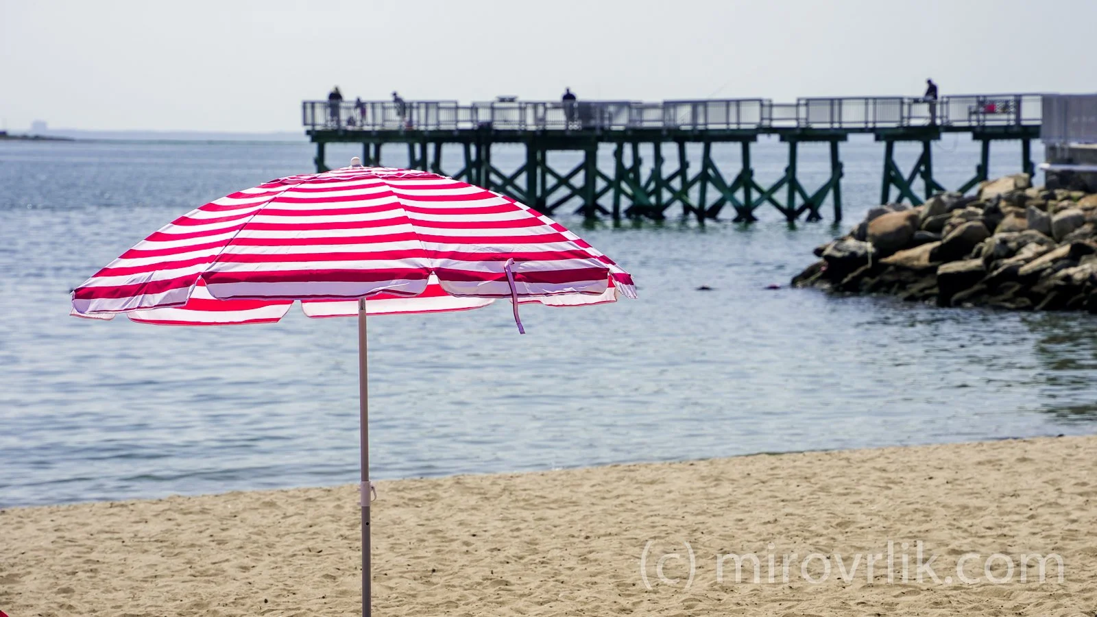 Summer in Norwalk, CT #norwalkct #usa #beach #calfpasturebeach #red #pier #fishingpier