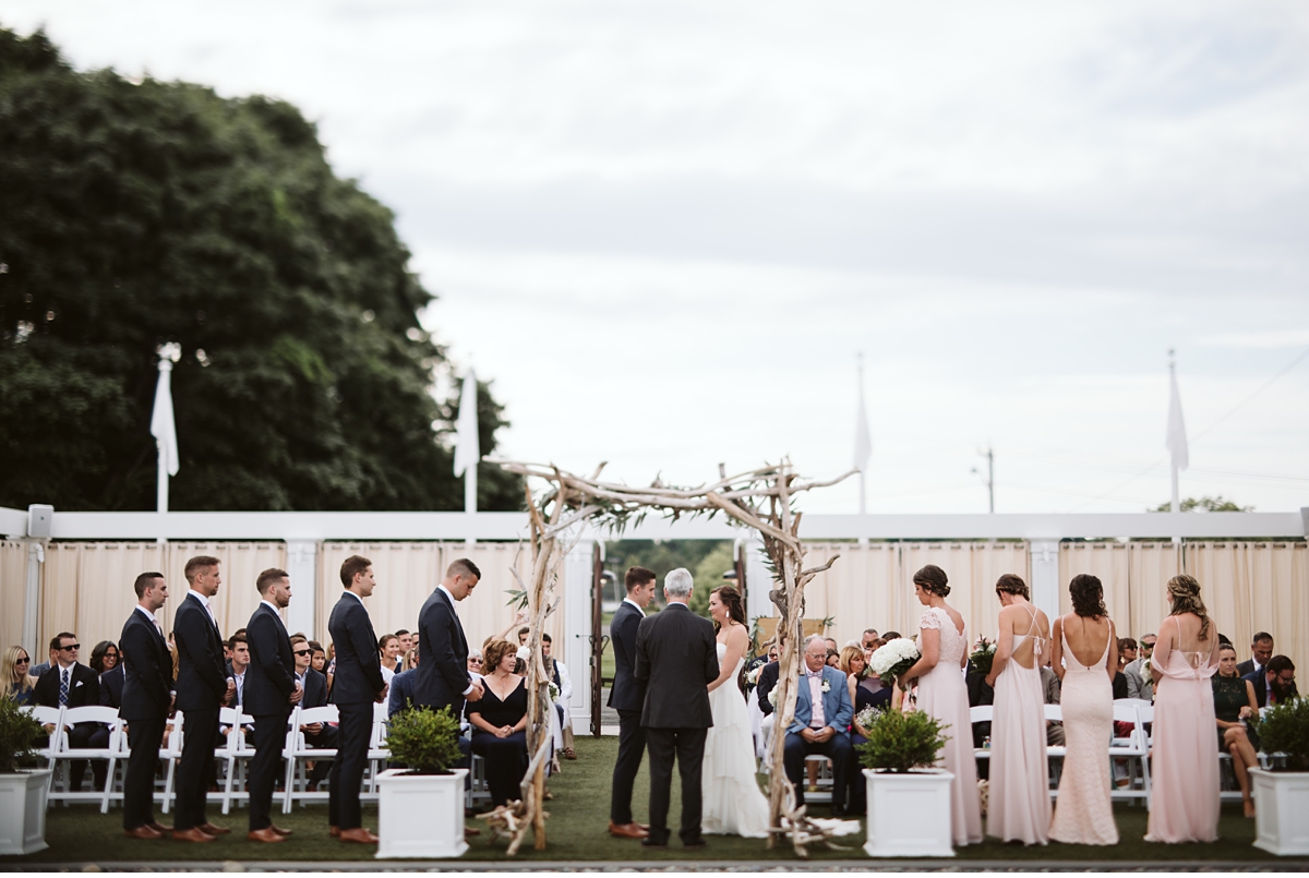 jamie+ryan-coastalwedding-083.jpg