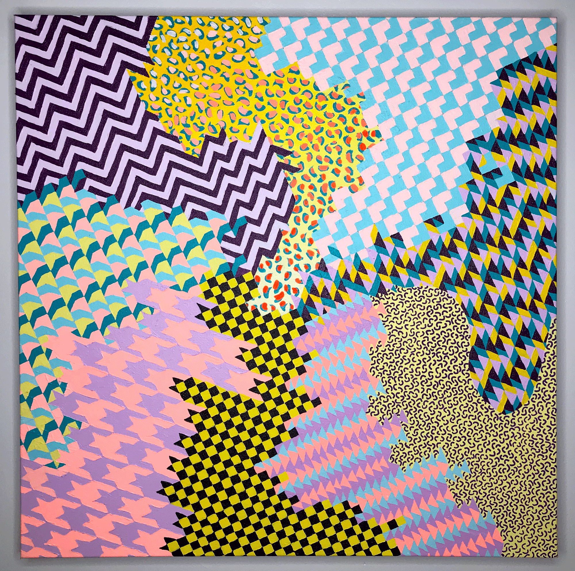 NY1867-jennifer-sanchez-geometric-art.gif