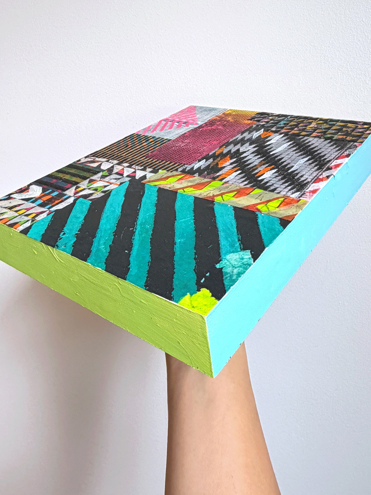 NY2605-DETAIL04-PROFILE.gif