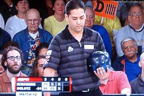 Go pins! Beat balls!