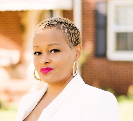 Brandi Williams Headshot.jpg