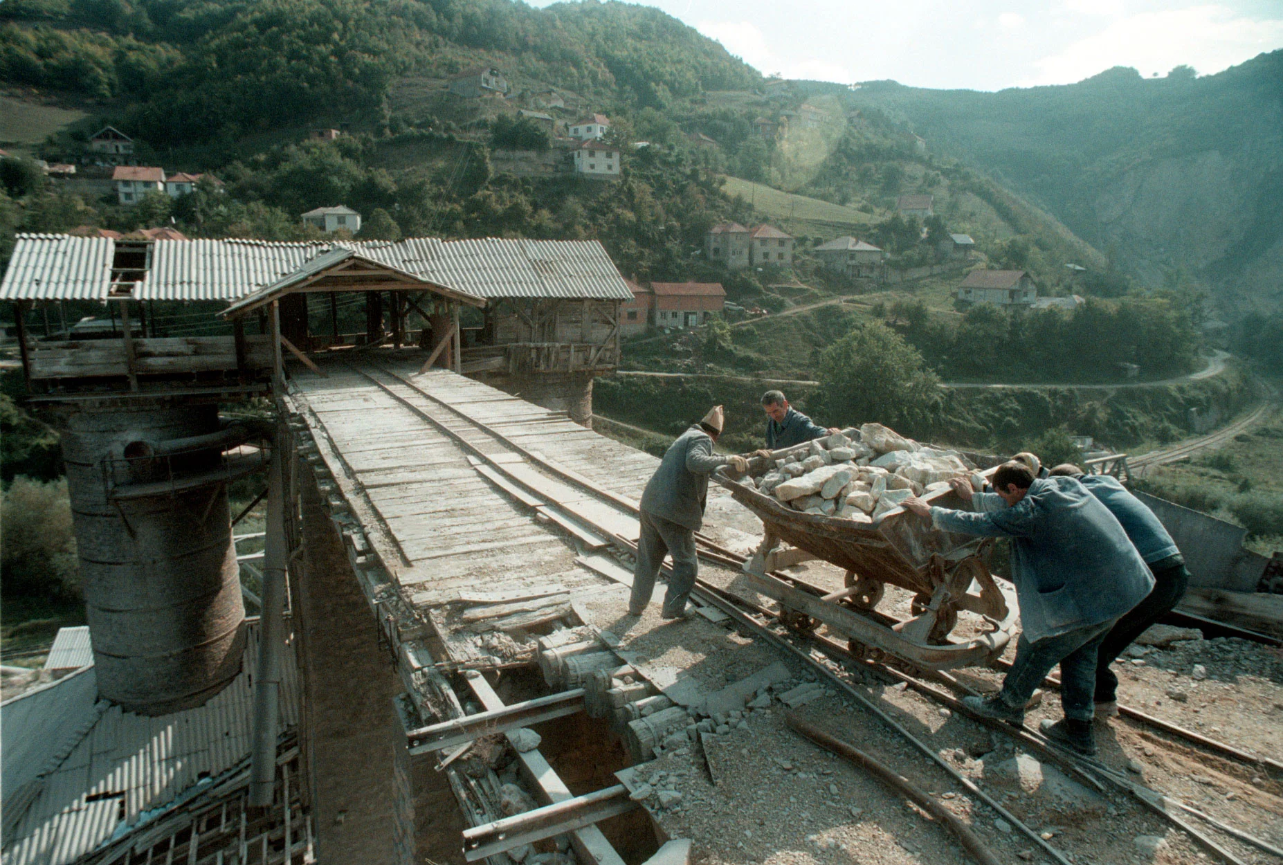 jamie-francis-kosovo-16.jpg