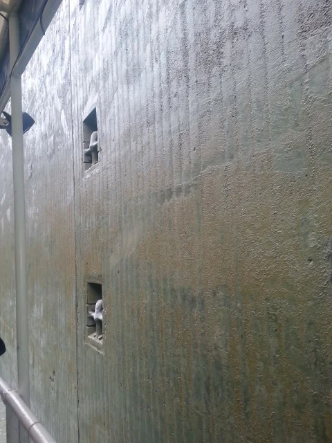 In der Schleuse am Mittellandkanal