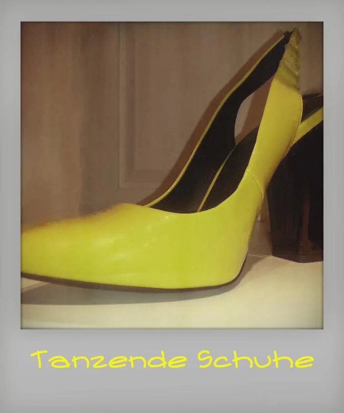 gelbe schuhe plateau tanzend_instant.jpg
