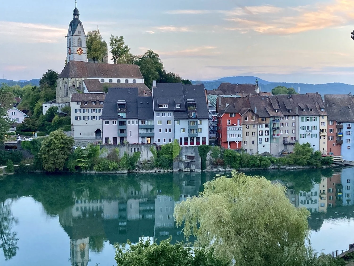 Blick in die Schweiz alles tanzbar.jpeg