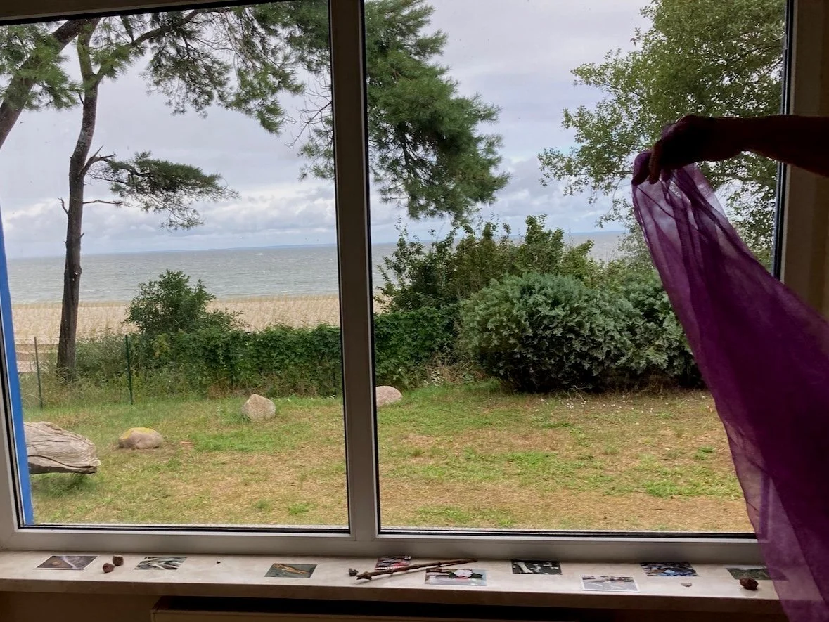 Ausblich aus dem Tanzraum aufs Meer. Tanzurlaub direkt am Meer. Bildungsurlaub (Copy) (Copy) (Copy)