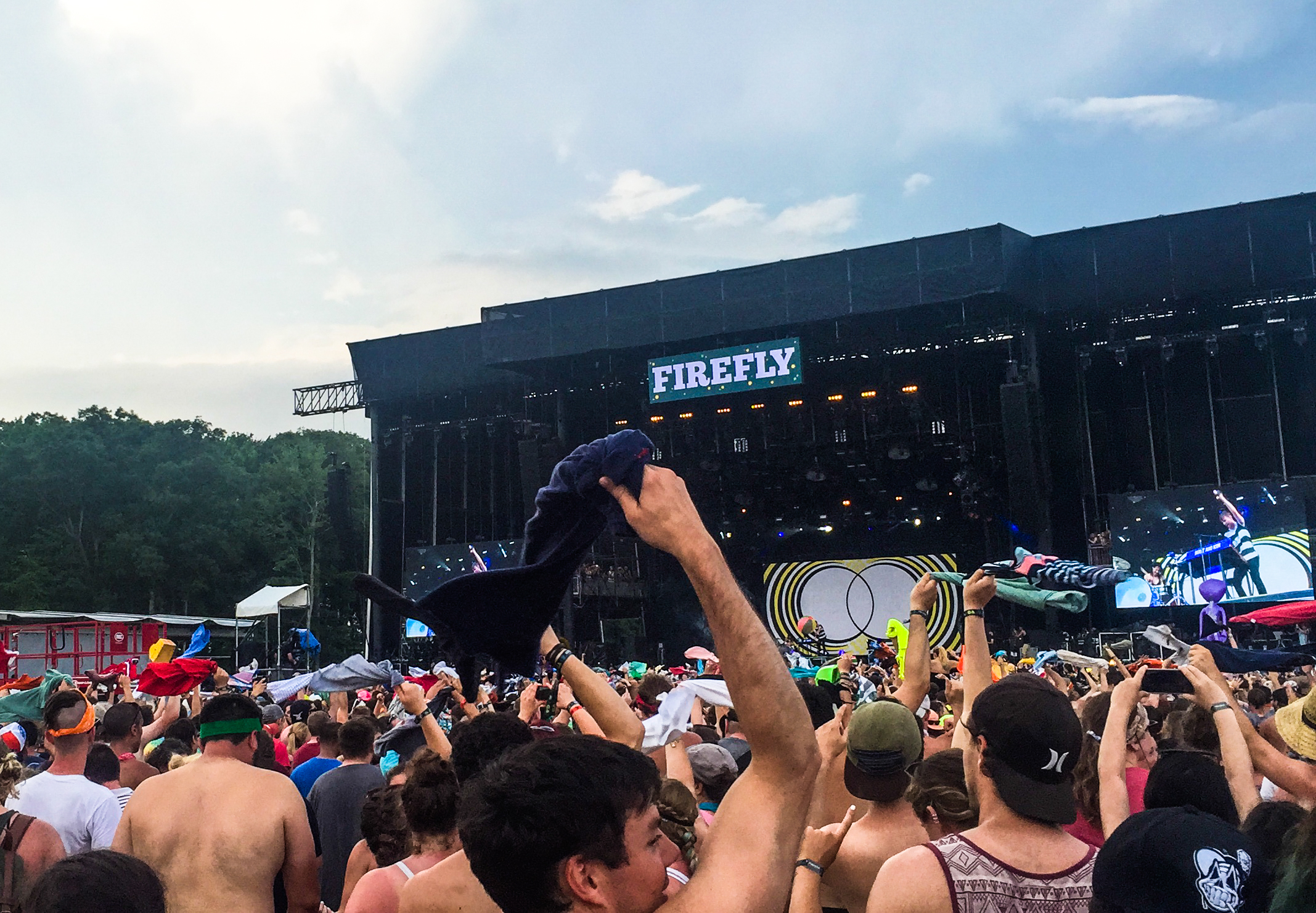 MATT AND KIM WAS INSANEEE