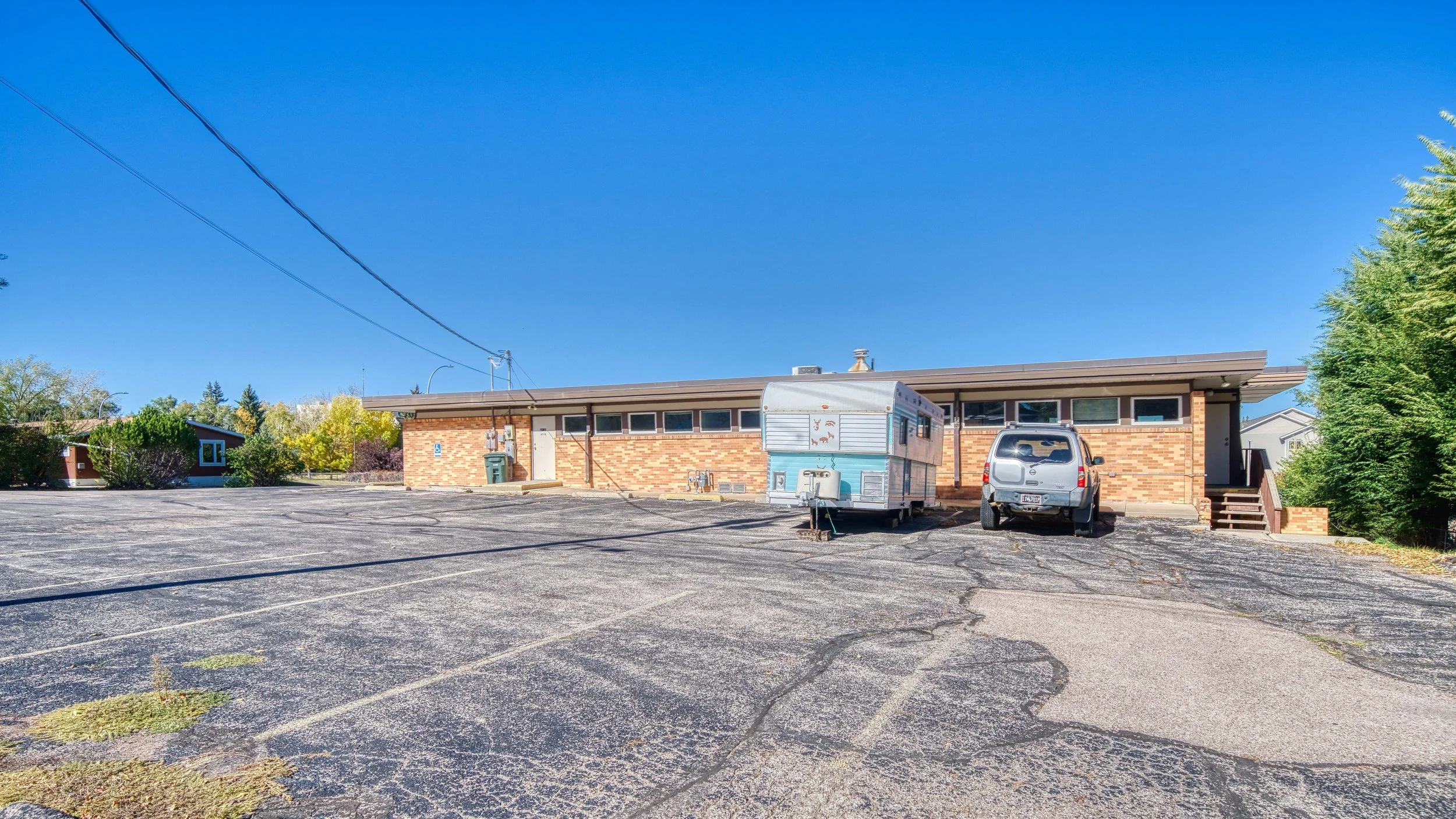 709 W Eighth St-7.jpg