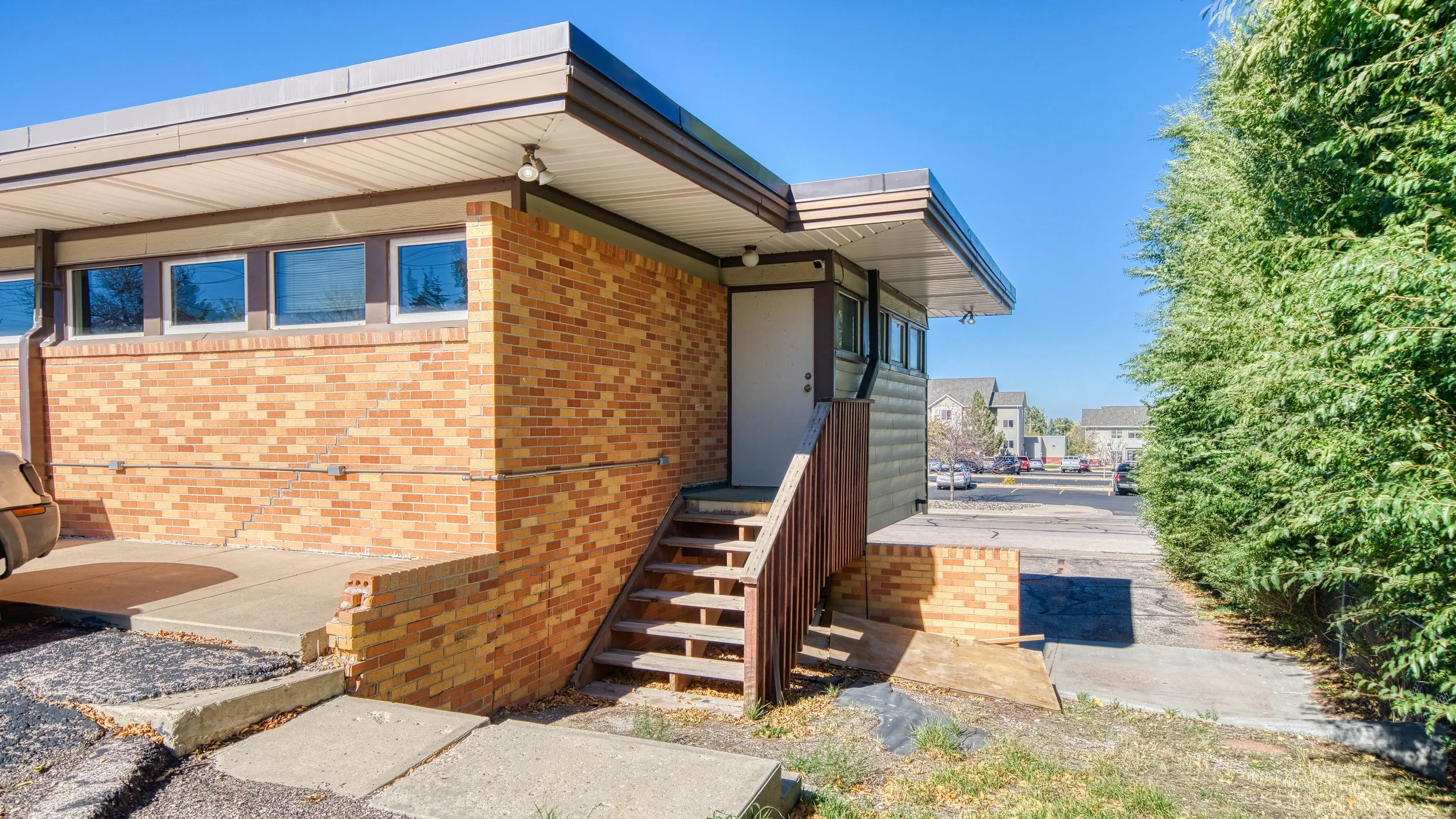 709 W Eighth St-8.jpg
