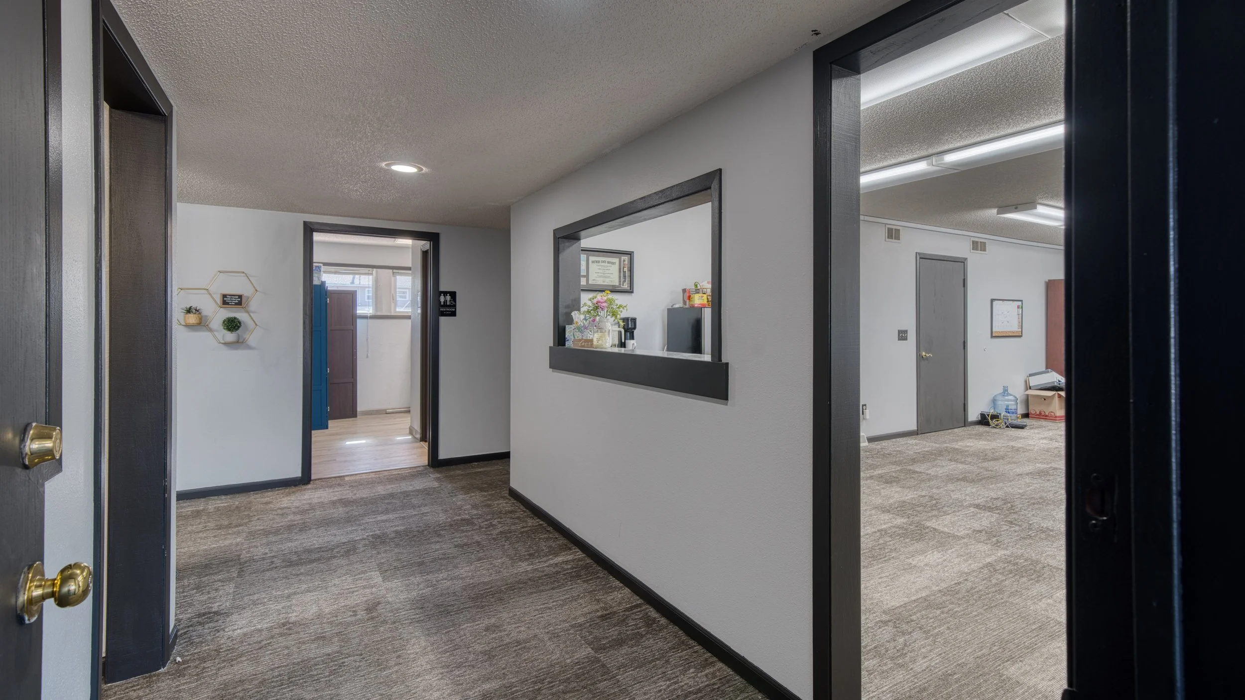 709 W Eighth St-13.jpg