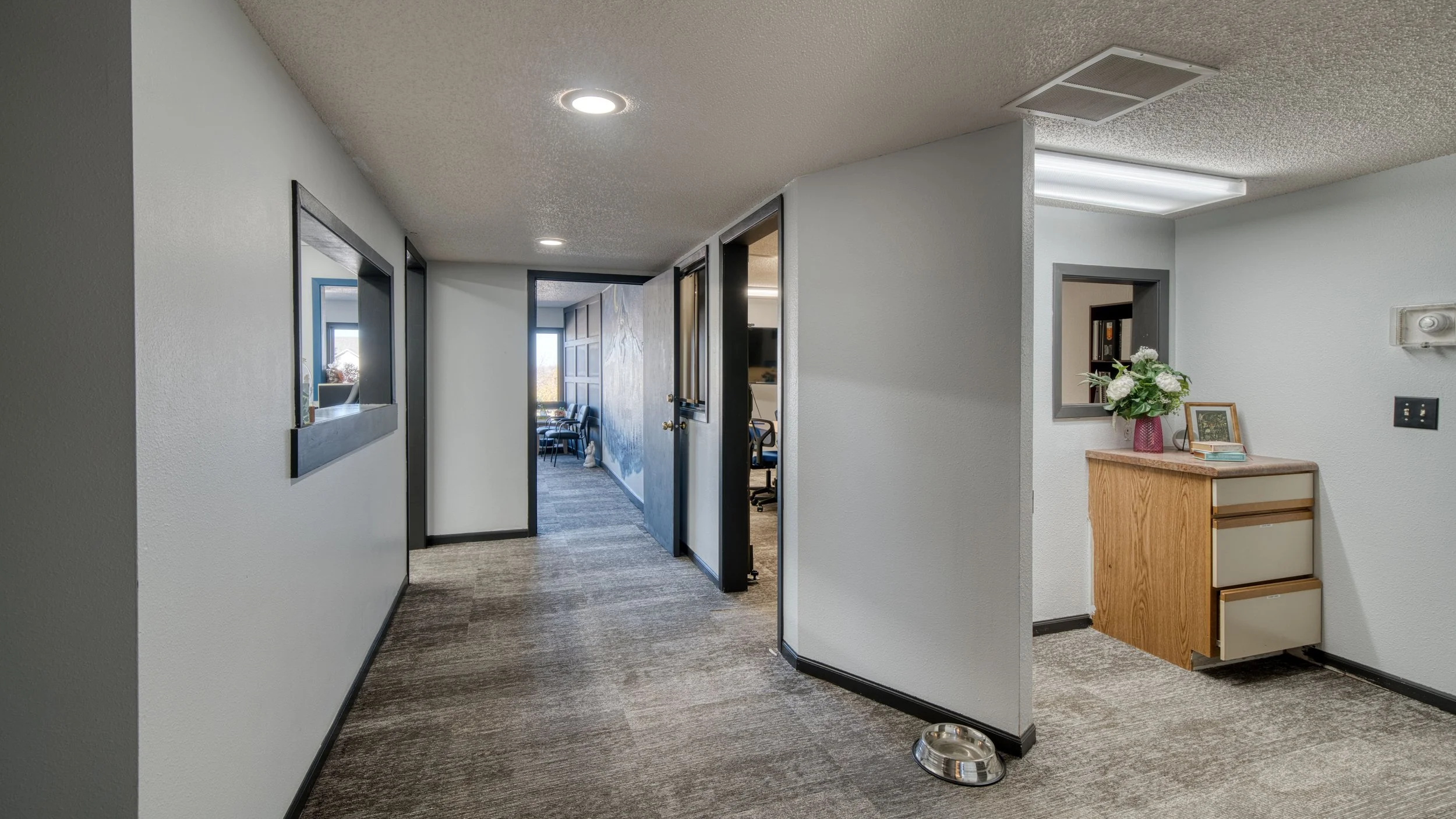 709 W Eighth St-27.jpg