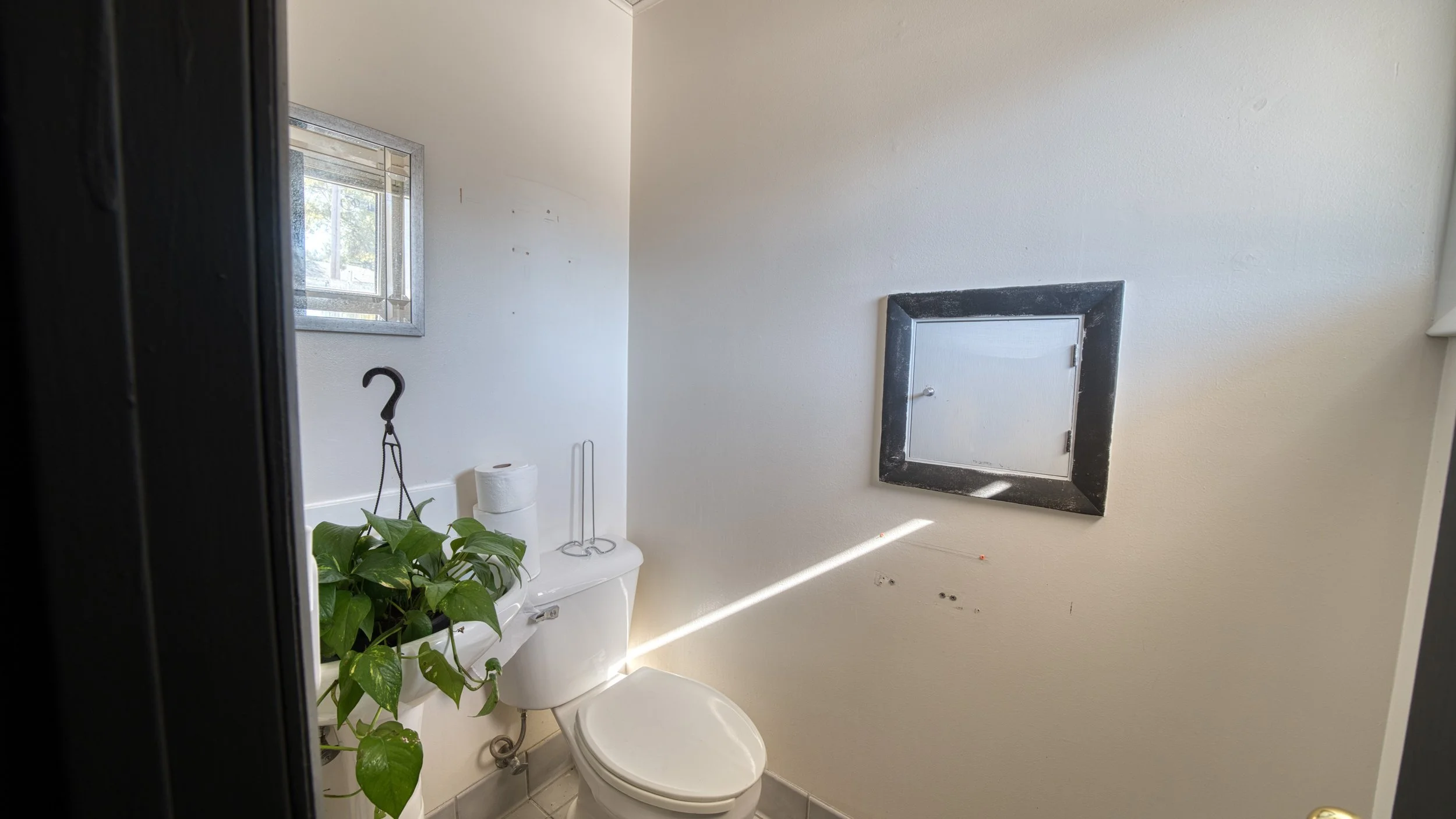 709 W Eighth St-32.jpg