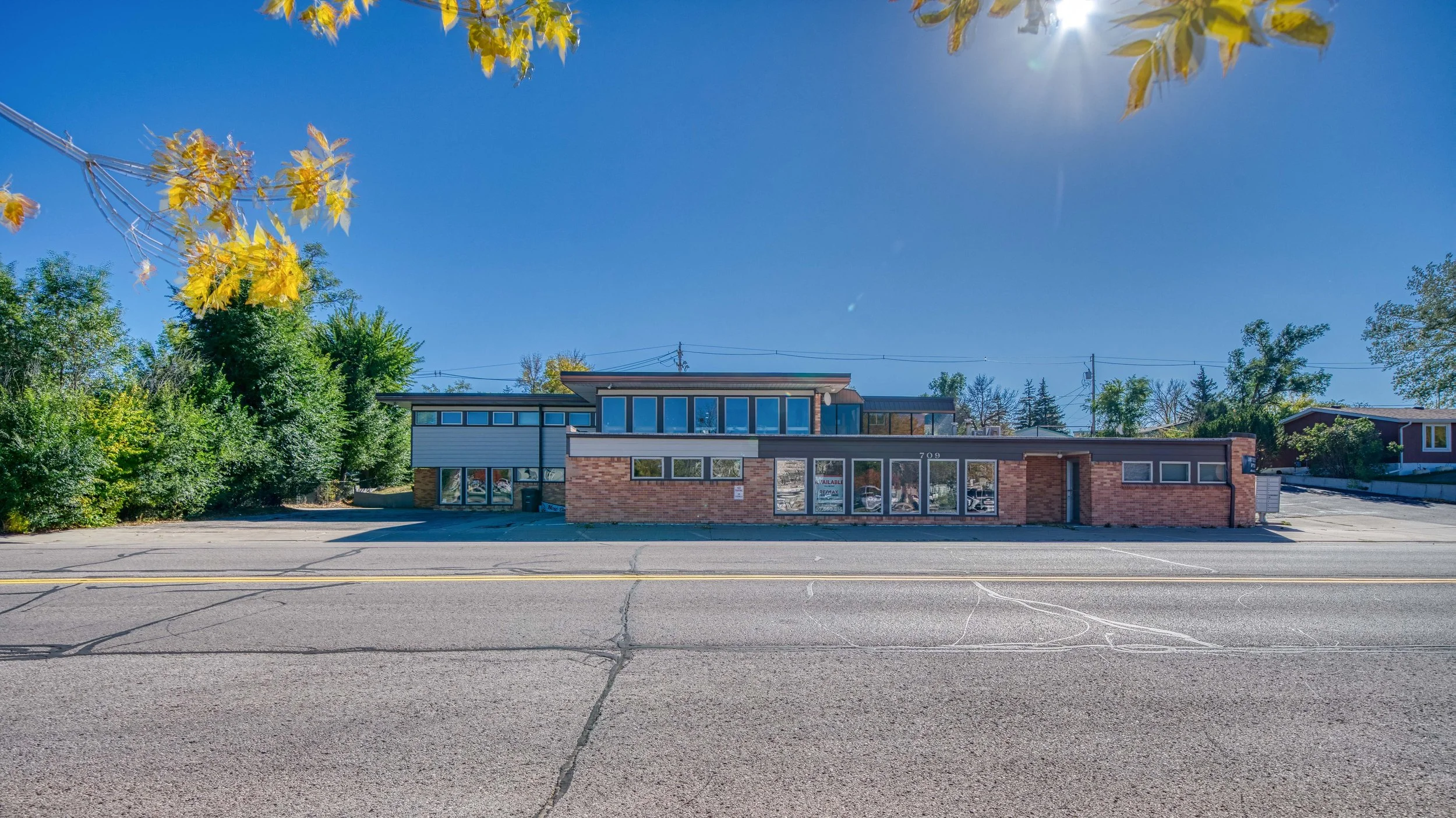 709 W Eighth St-46.jpg