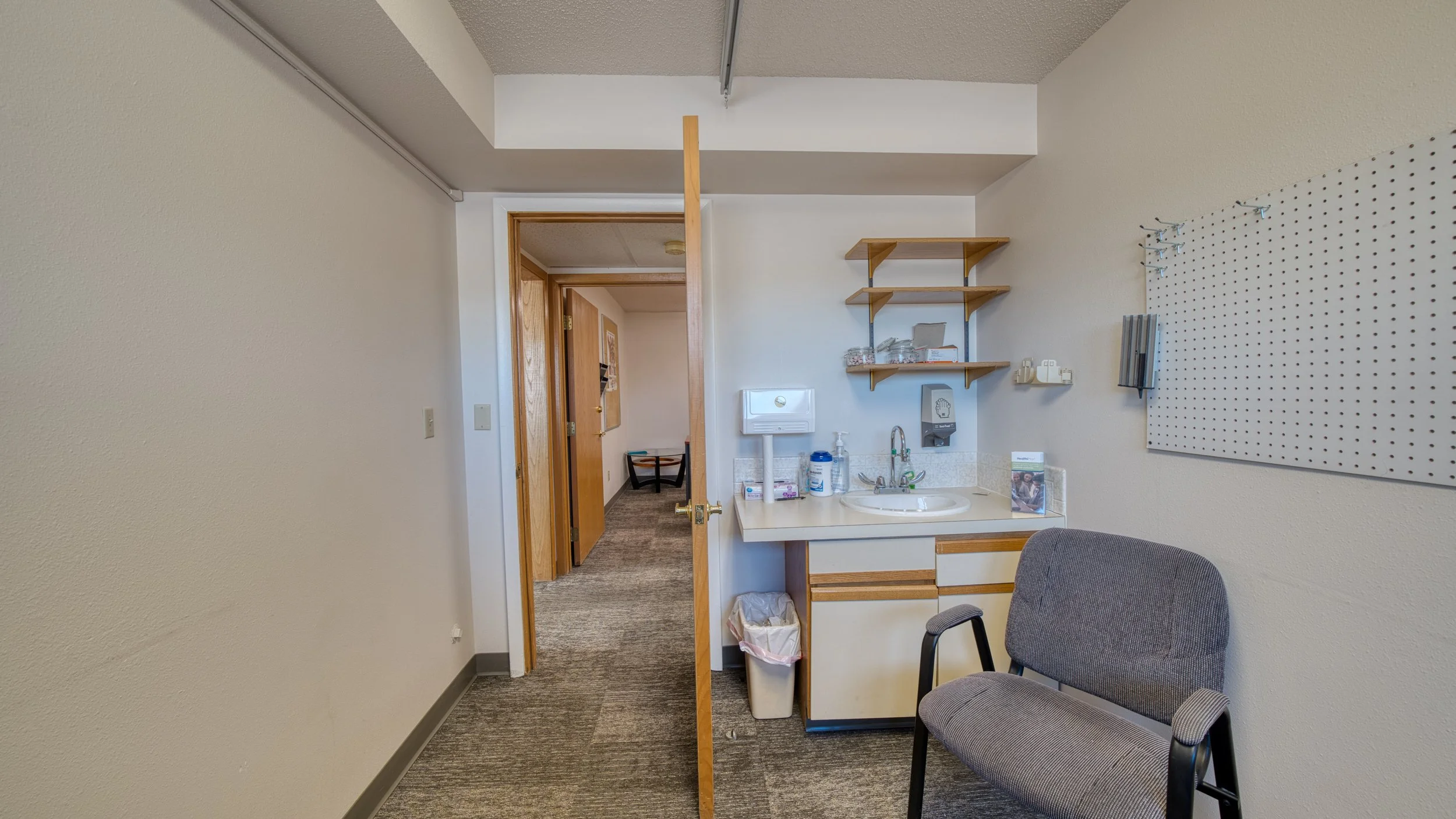 709 W Eighth St-62.jpg