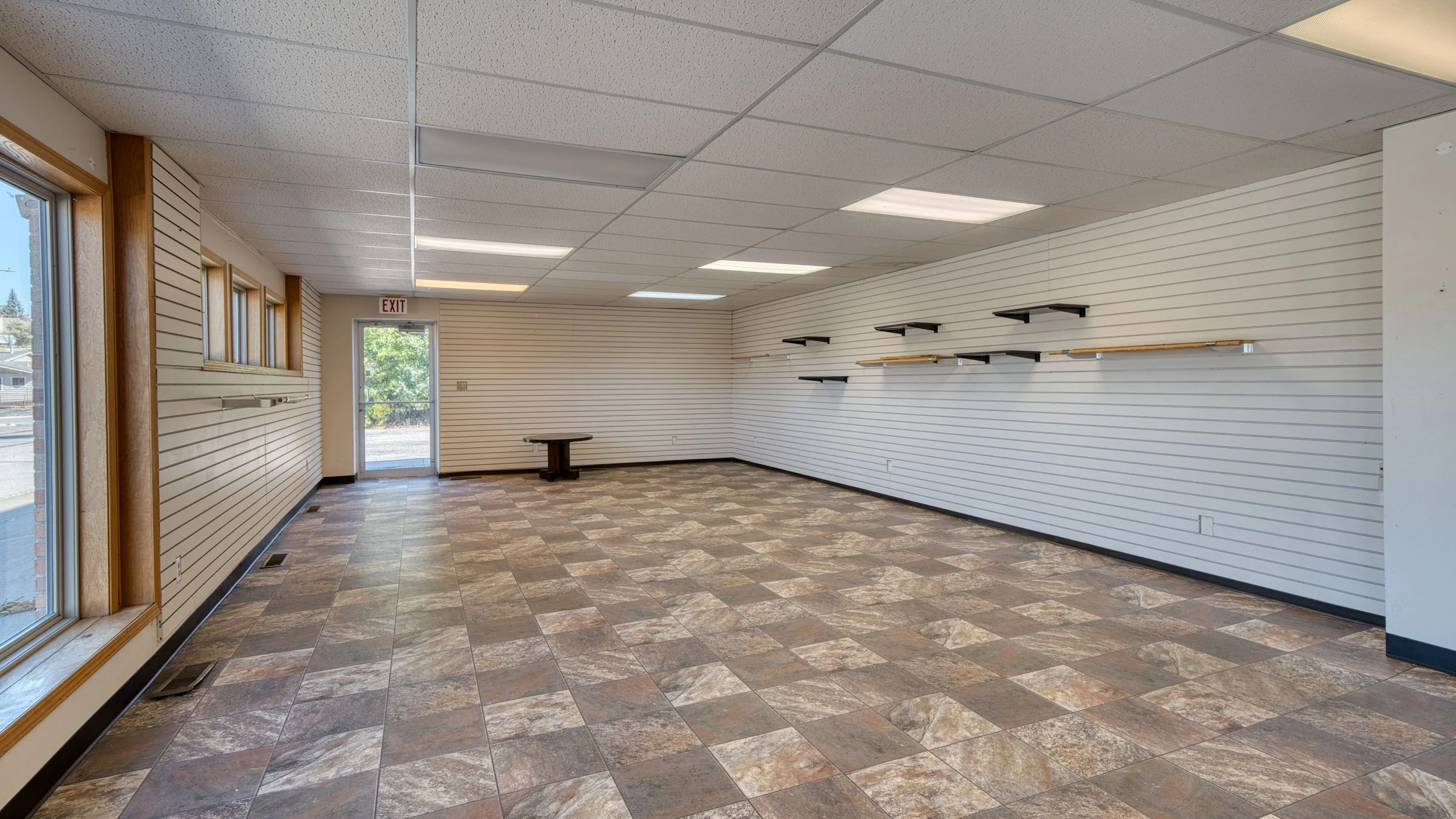 709 W Eighth St-76.jpg