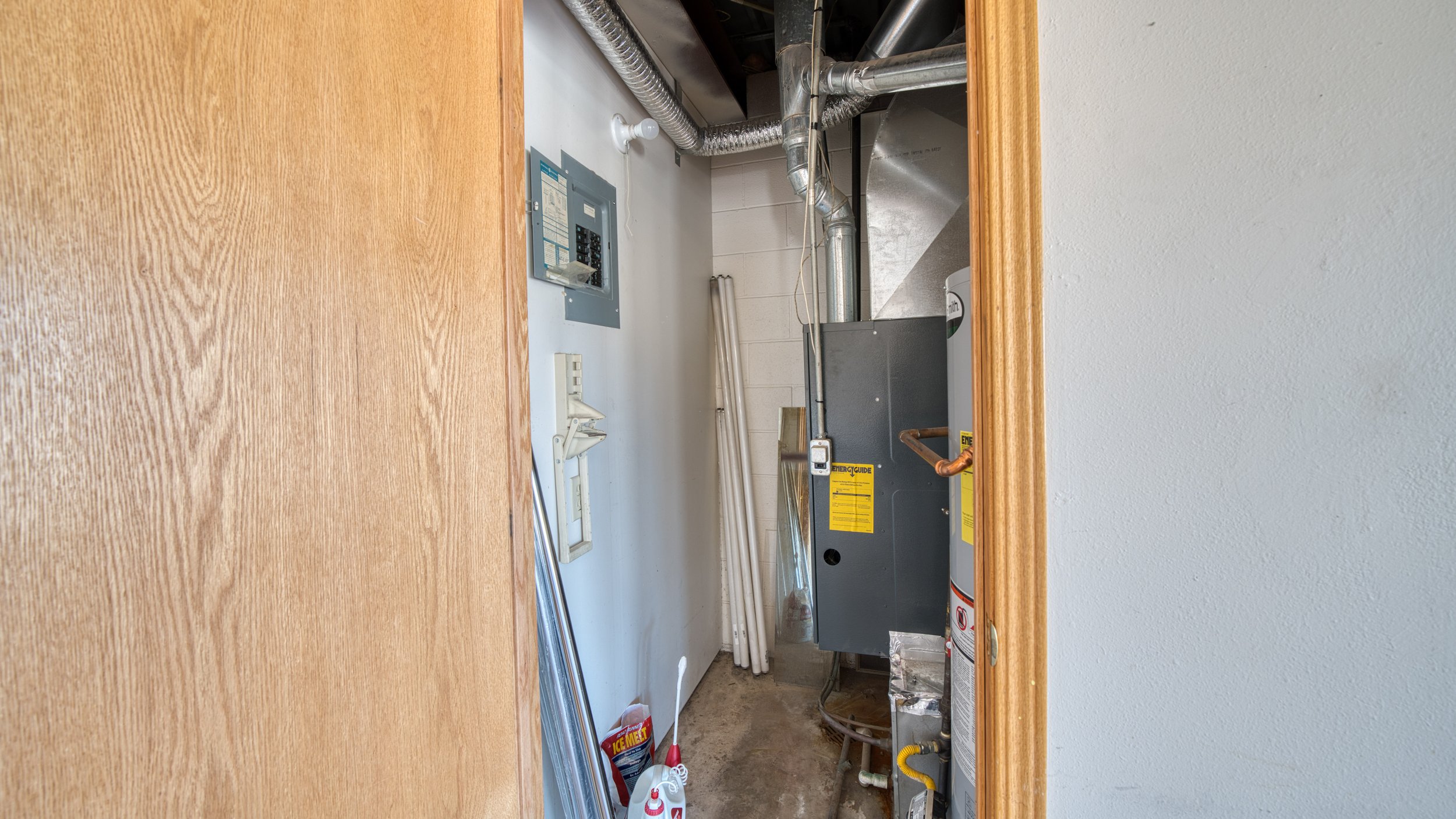 709 W Eighth St-82.jpg