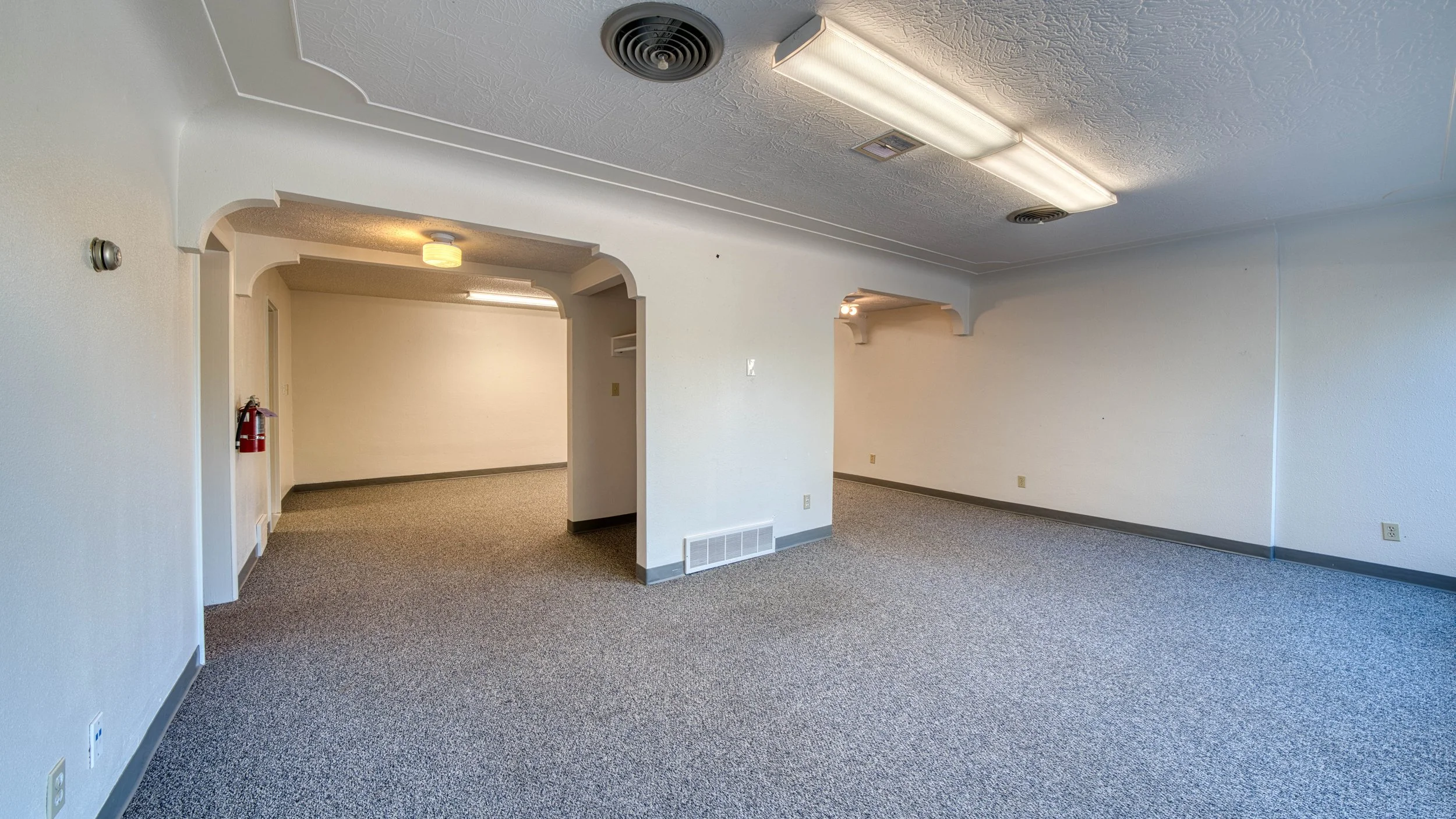709 W Eighth St-88.jpg