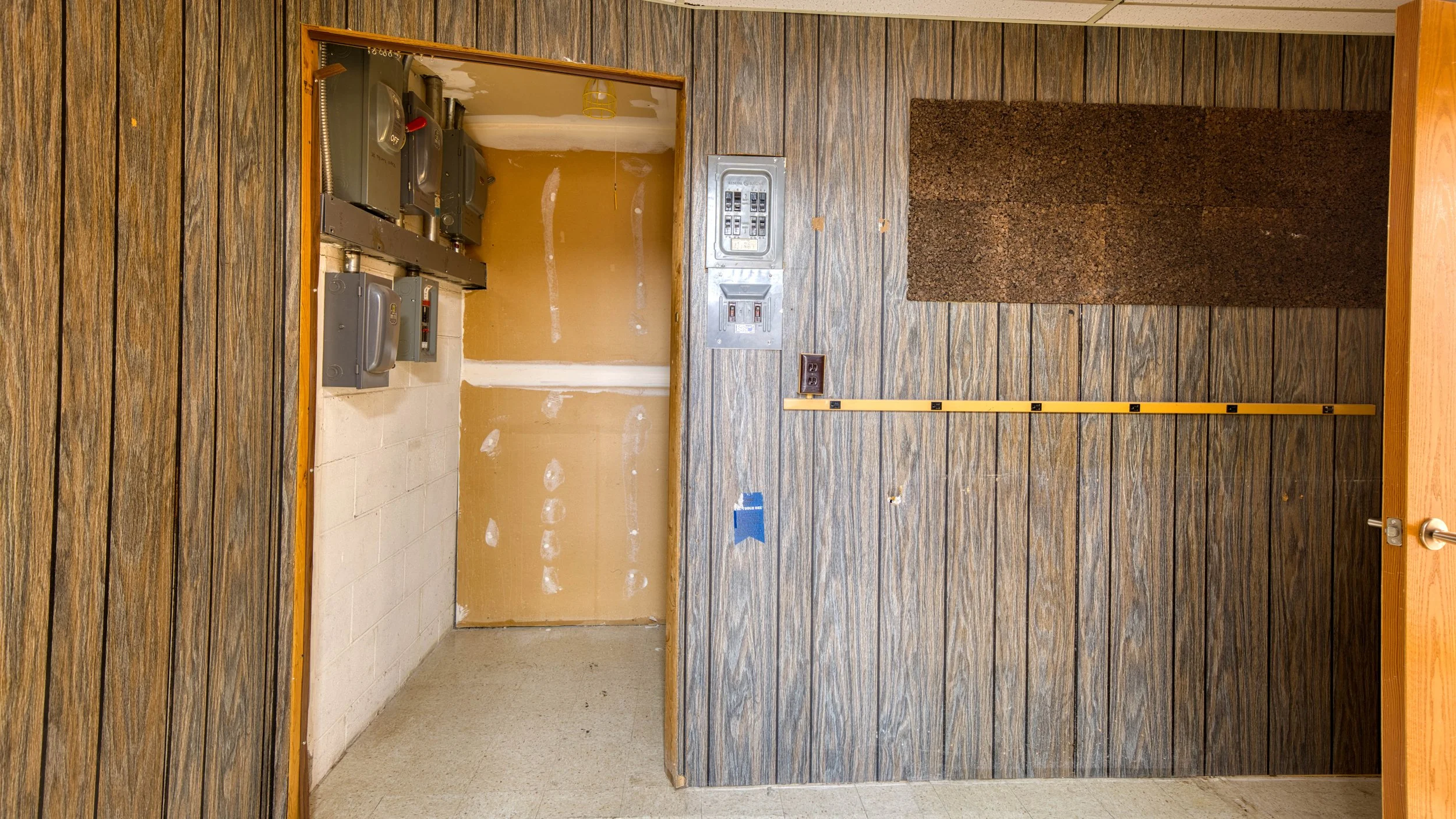 709 W Eighth St-103.jpg