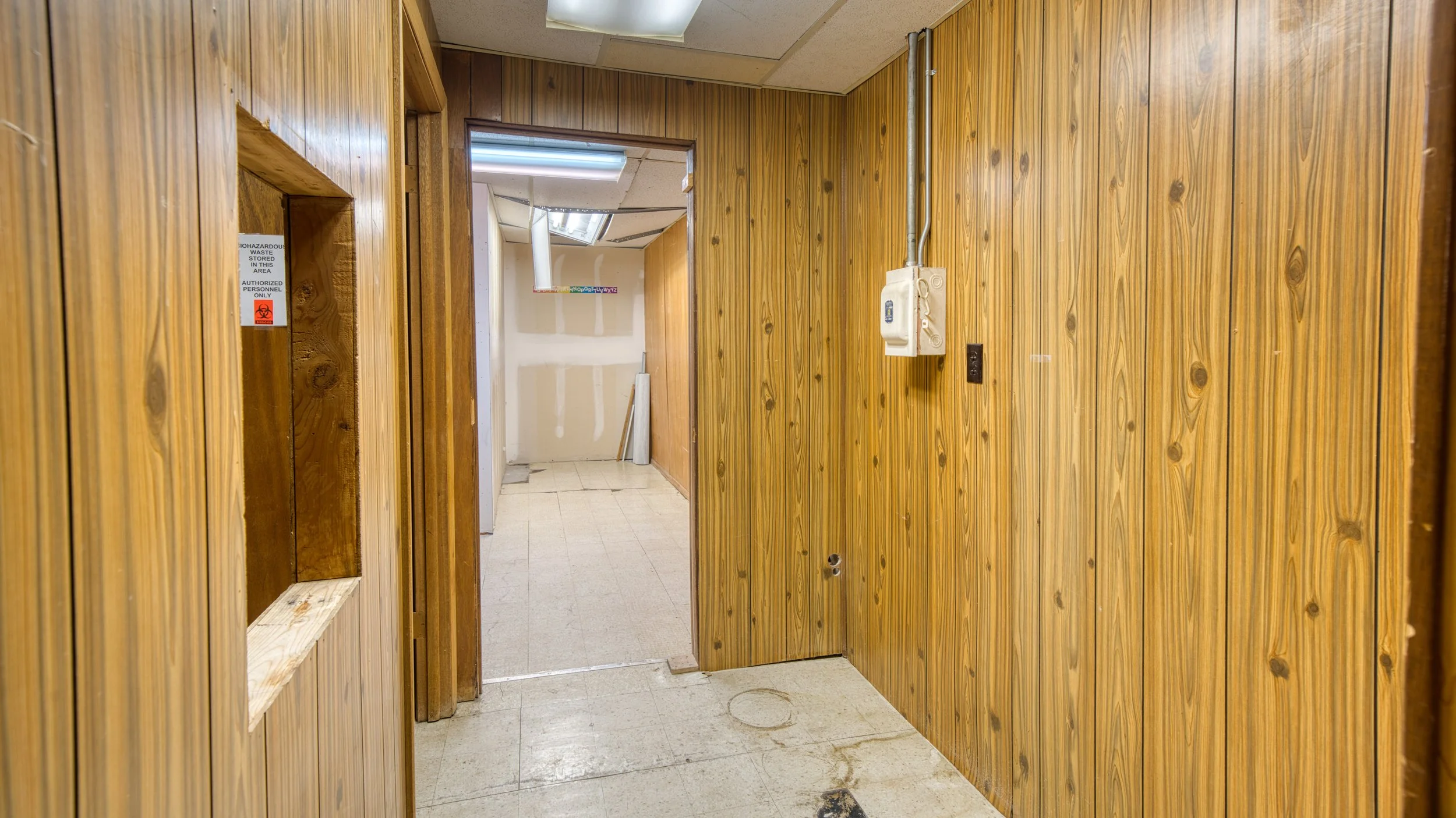 709 W Eighth St-104.jpg