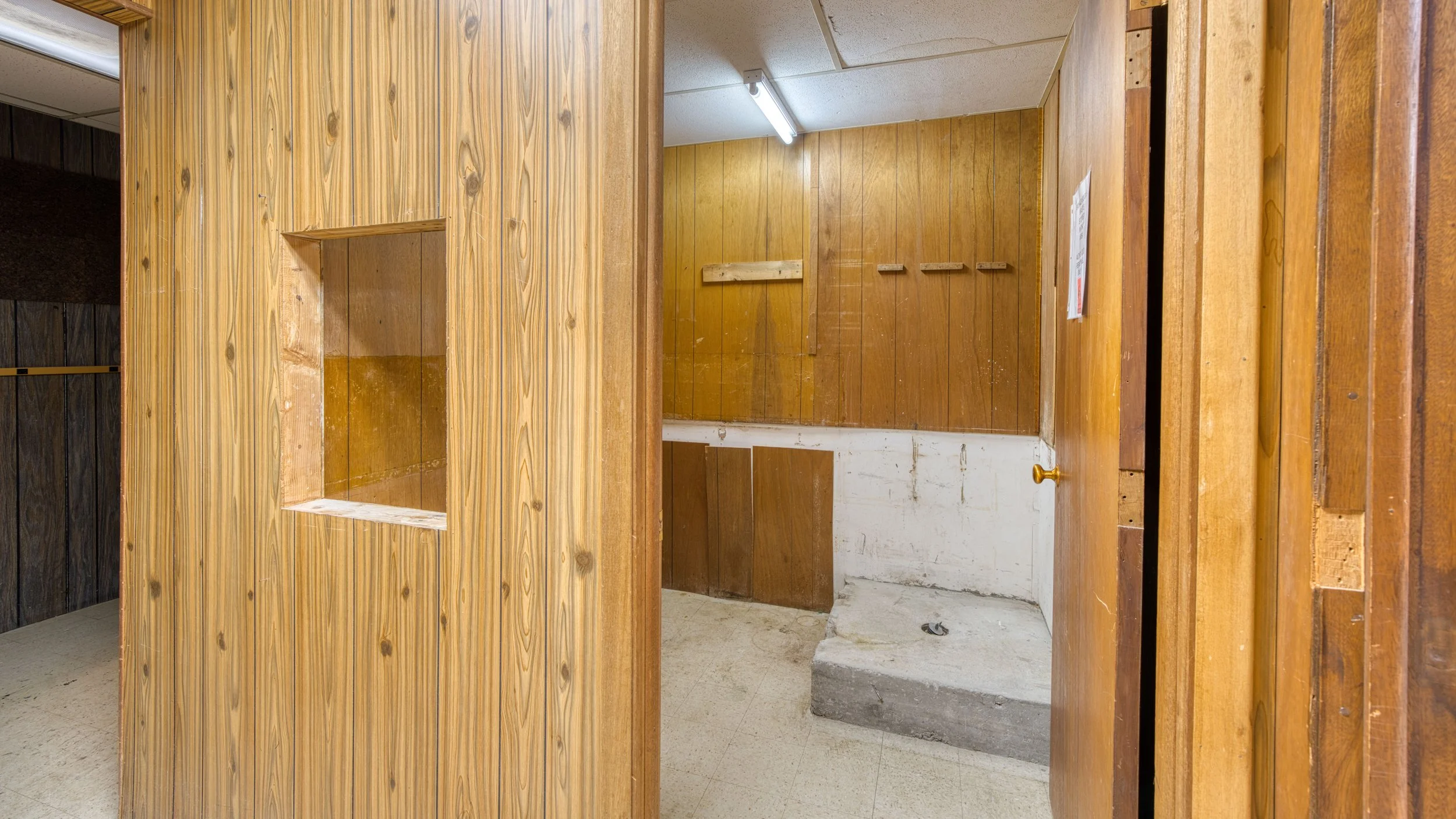 709 W Eighth St-105.jpg