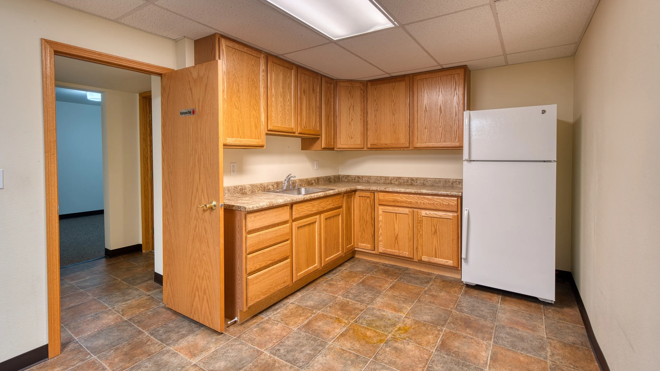 709 W Eighth St-118.jpg