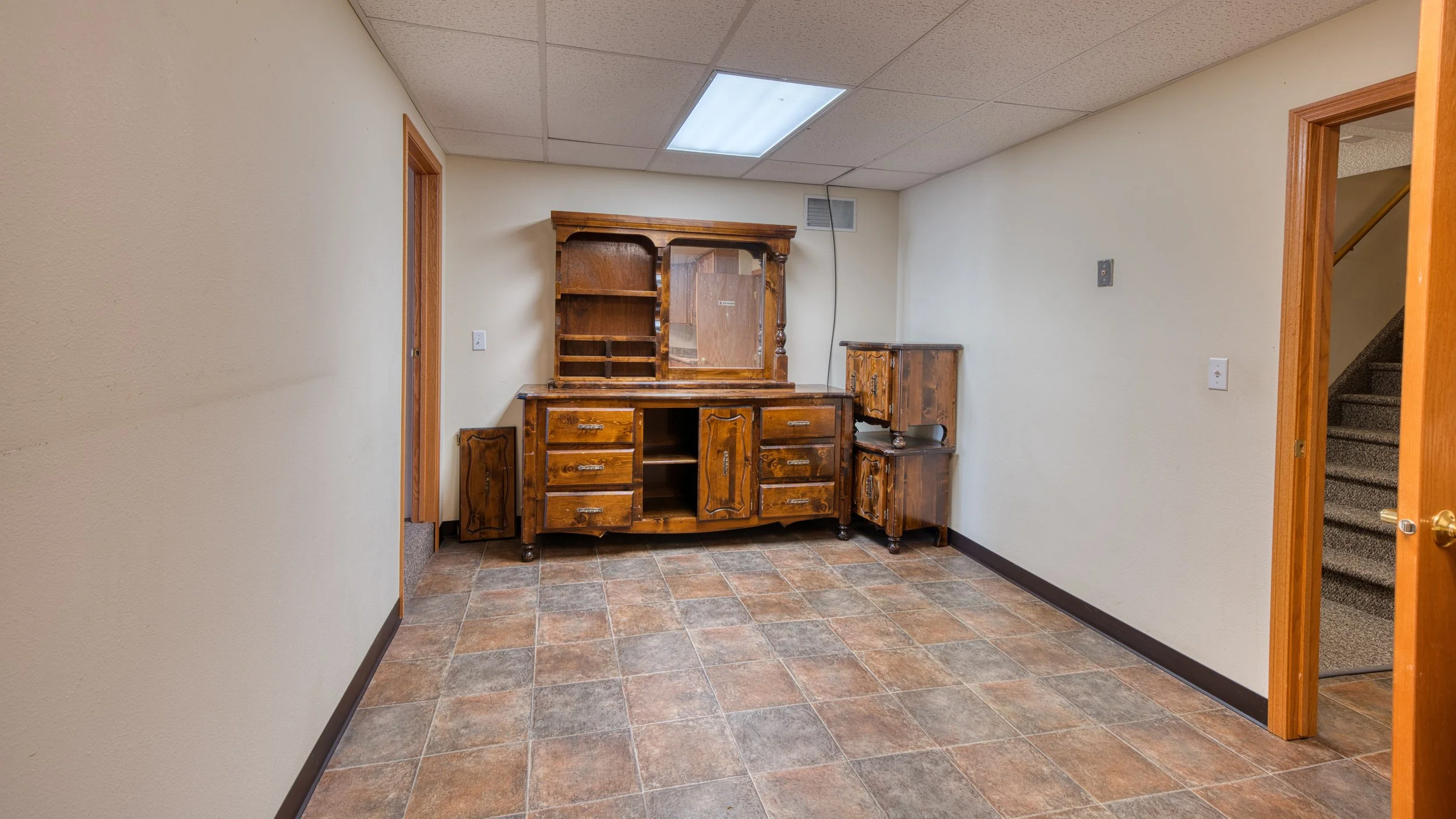 709 W Eighth St-119.jpg