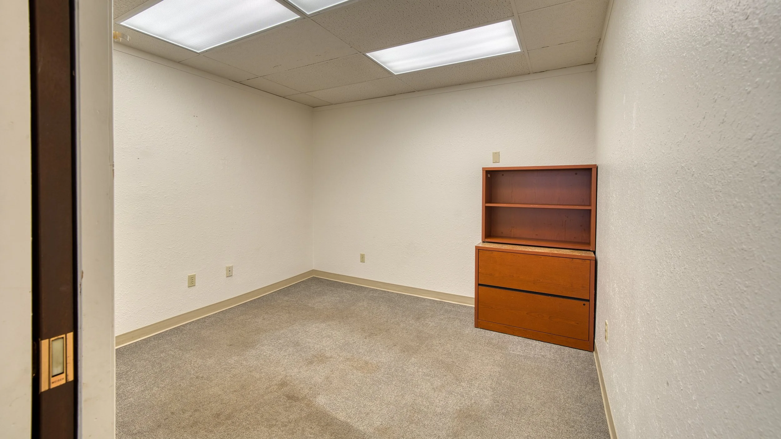 709 W Eighth St-125.jpg