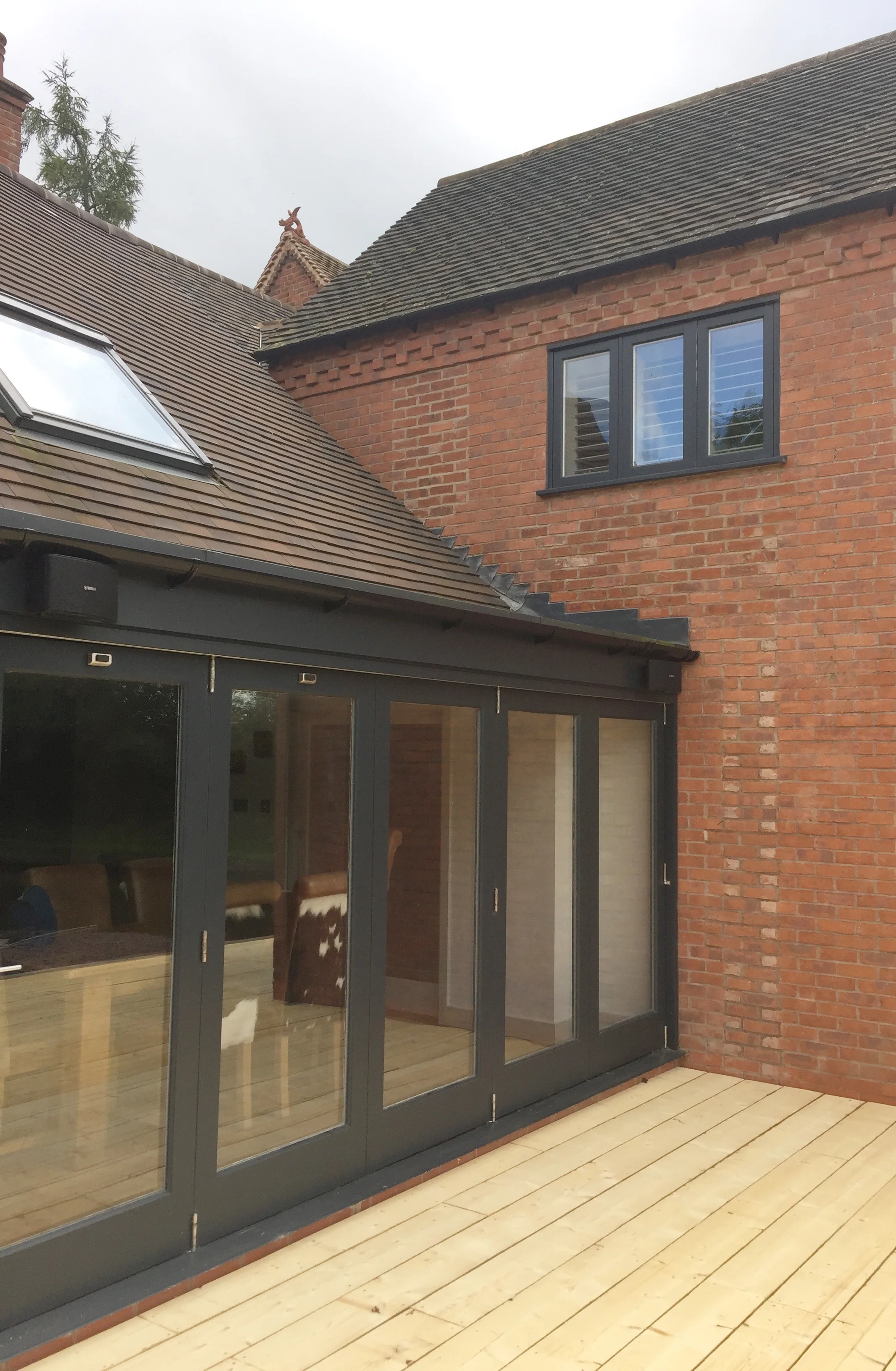 Ease of connection with Garden through Bi-Fold Doors