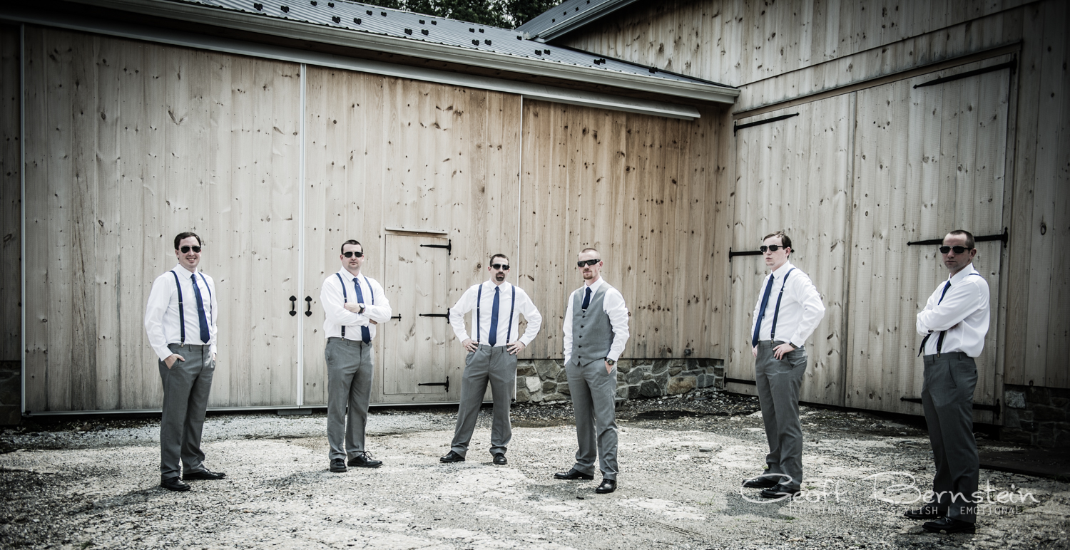 An Elegant Outdoor Wedding at the Pond View Farms by Geoff Bernstein Photography || www.gbmemories.com