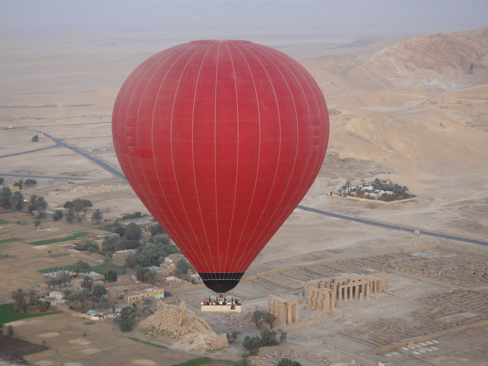 Sunrise hot air balloon ride over Valley of the Kings (Eygpt)