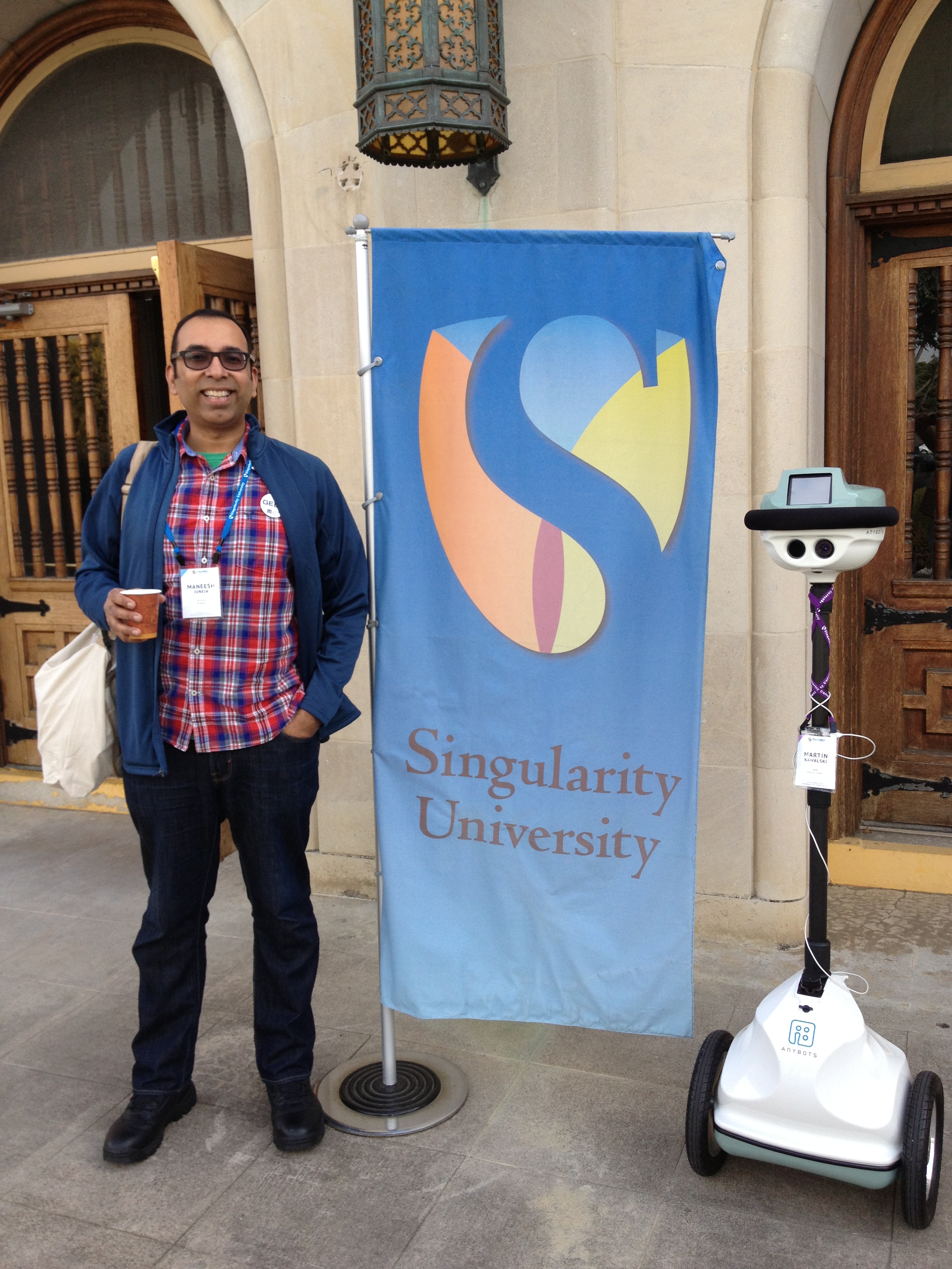  When I turned up to Singularity University, I was greeted by a virtual human! 