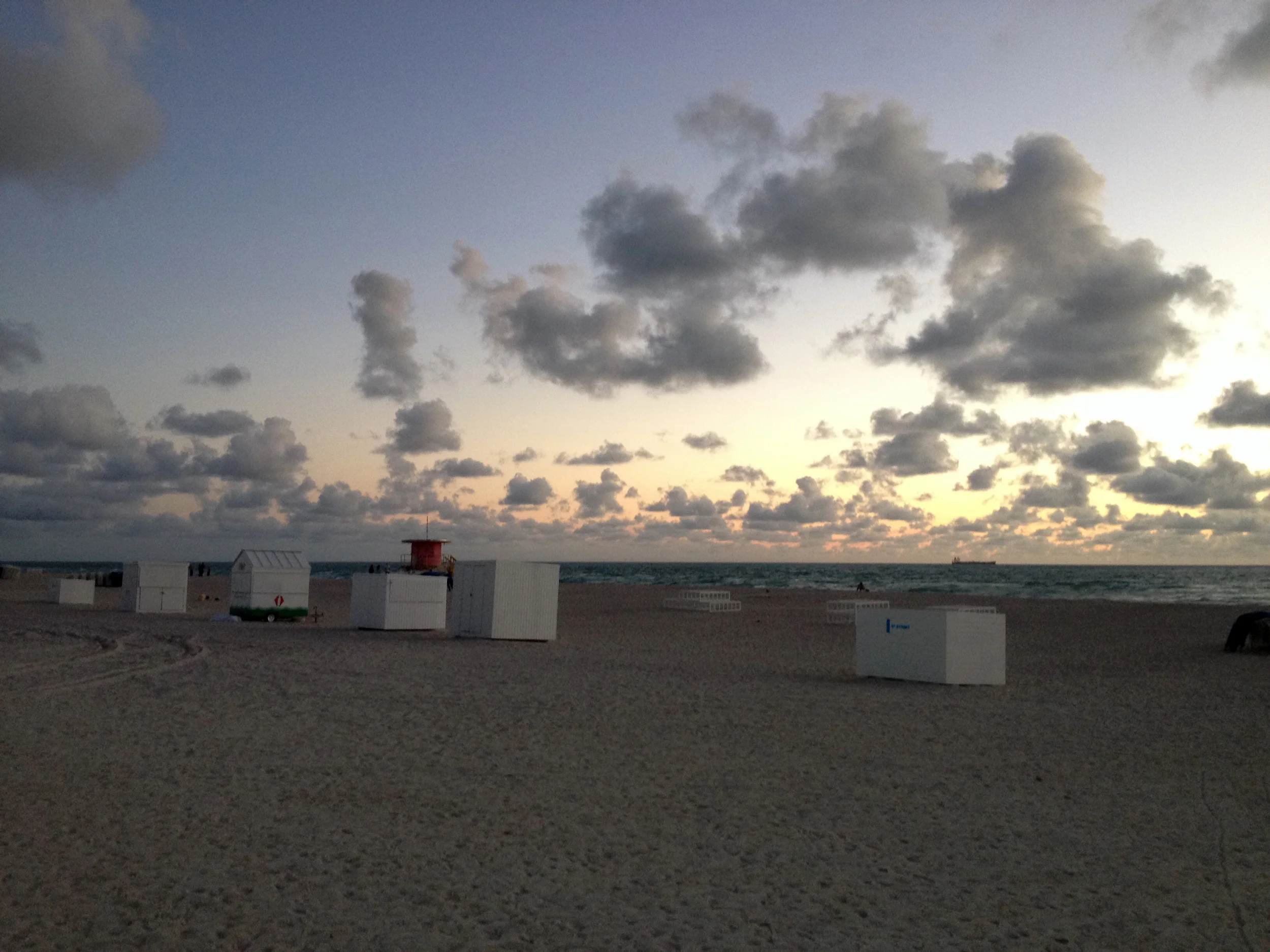 This trip was truly one of the most memorable experiences of my life. It was an amazing opportunity to show my work amongst so many prolific artists, and I can't thank RED BULL and the Arts Fund enough. Goodbye, Miami! I'll never forget you!