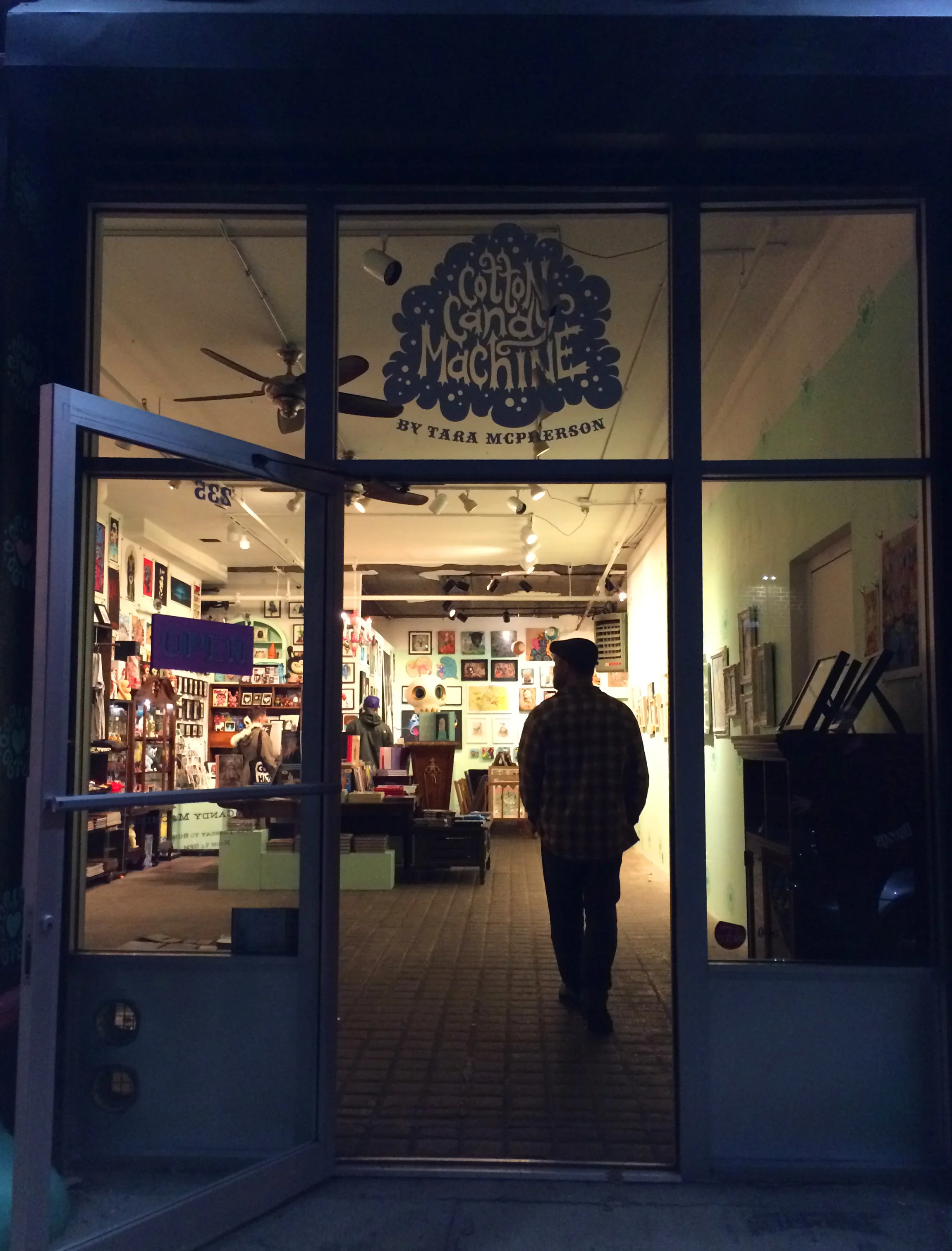 I can't express how exciting it was to finally see Tara McPherson's Cotton Candy Machine Gallery & Shop in person!