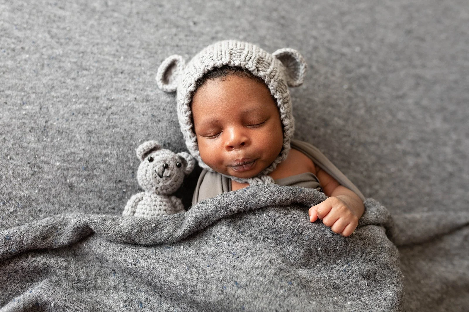Lumor Newborn-57_websize.jpg