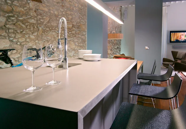 cuisine_quartz_granite_conseil.jpg
