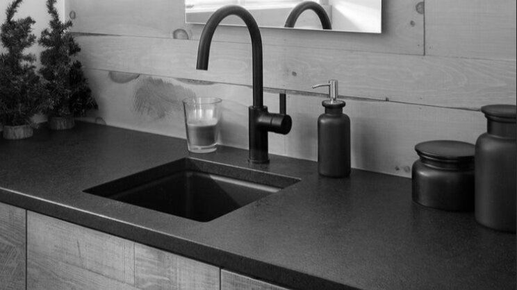 Disinfecting Your Granite Countertops, How To Clean Black Granite Kitchen Countertops
