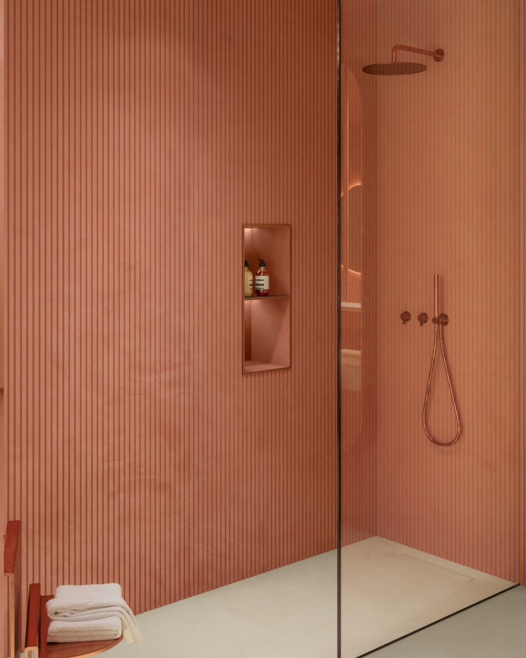 Dekton-Umber-shower-walls.jpeg