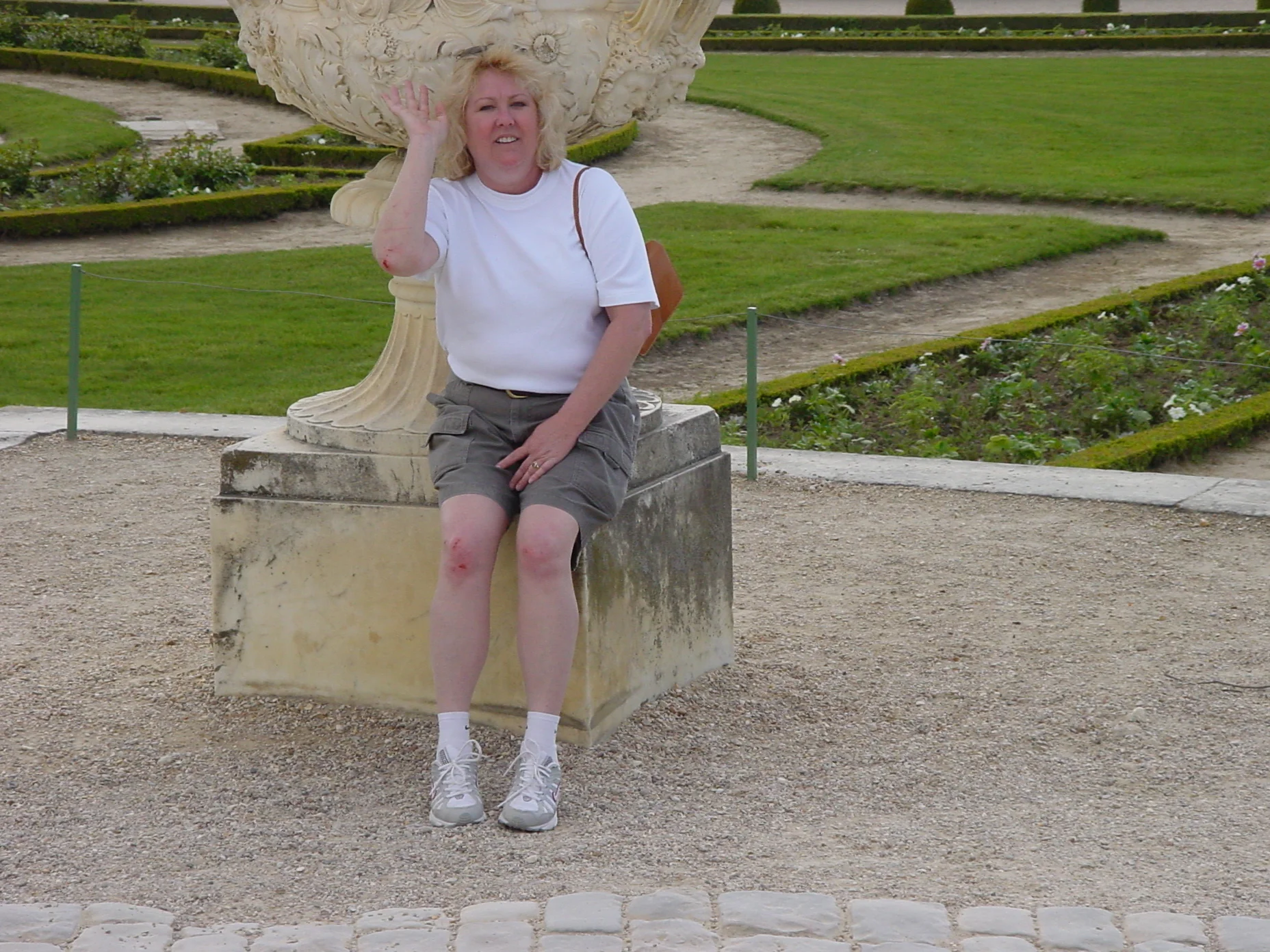 Robin with Me in Paris