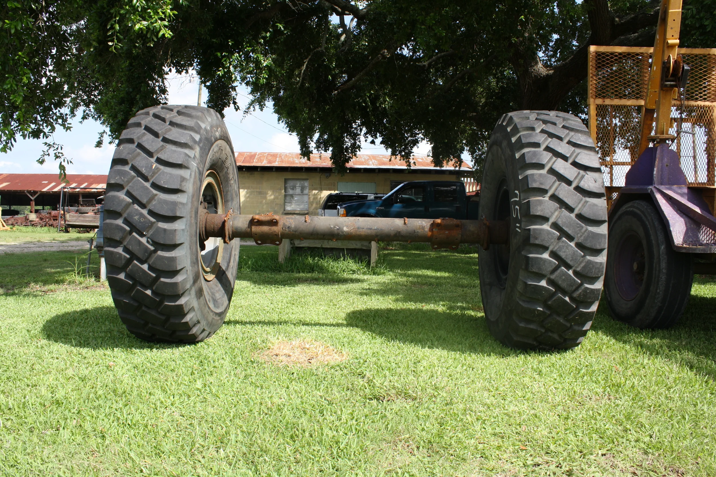 Another Axle with 2 - 16R20's on it...