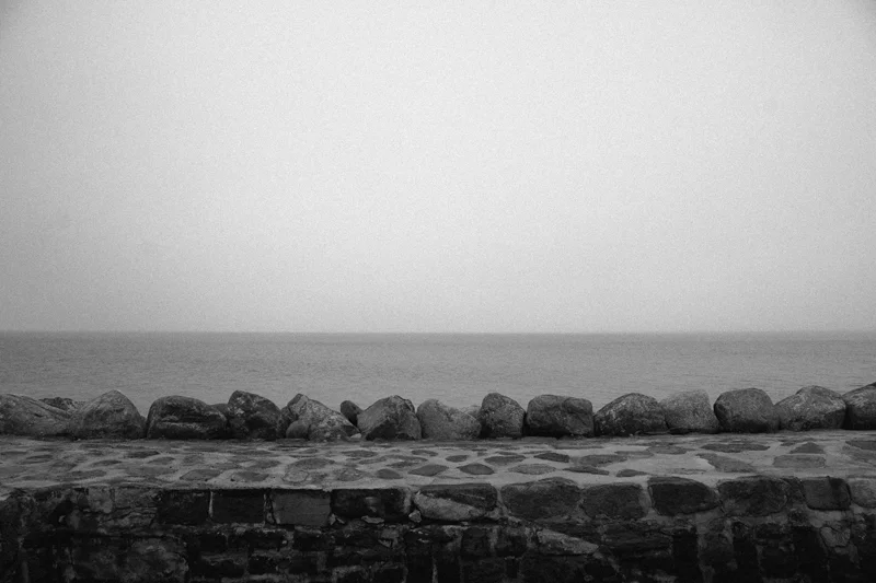 20060116234338_the sea_o.jpg