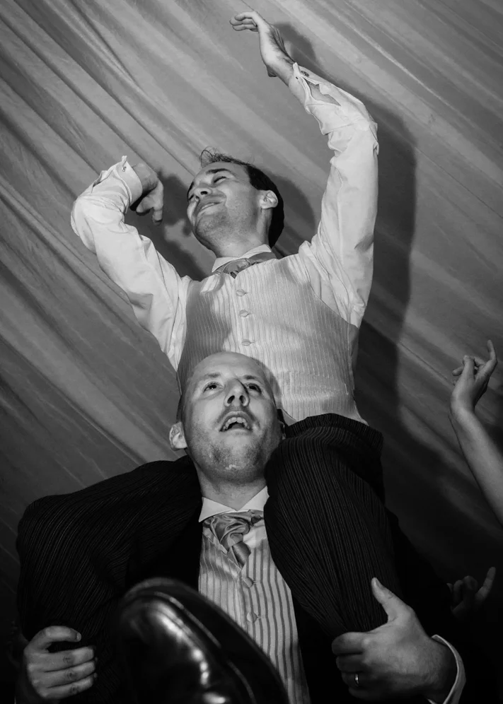 weddingdiscoportrait-9.jpg