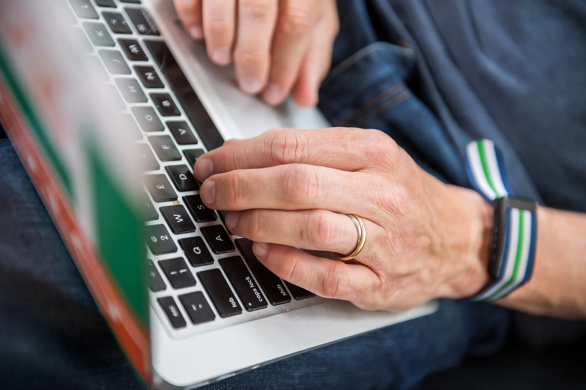 NYC-Branded-Lifestyle-Portrait-Author-Executive-Coach-Michael-OBrien-on-computer.jpg