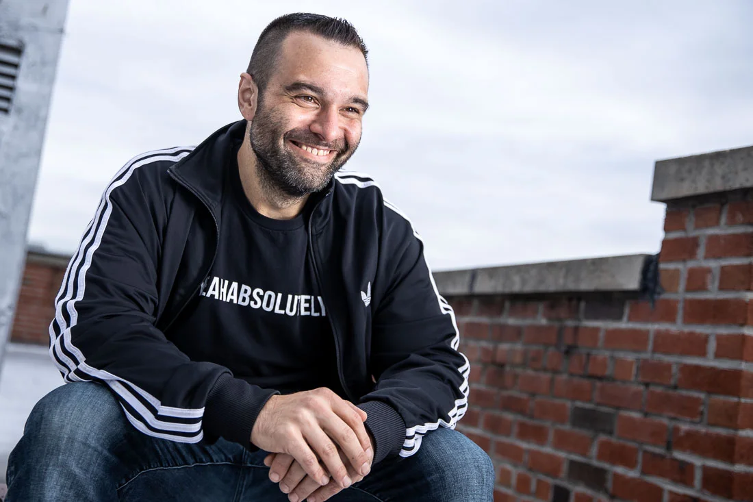 Translate the magic you create on stage to your lifestyle portraits