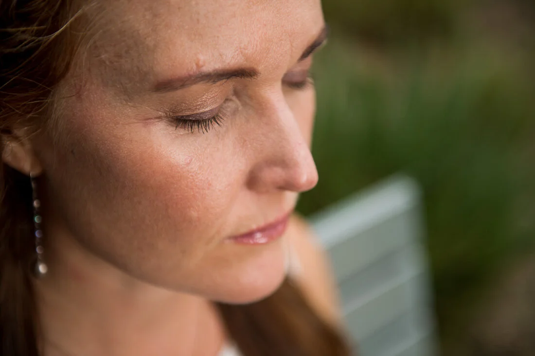 [VIDEO] Get Over Your Photo Session Fears With this One Technique