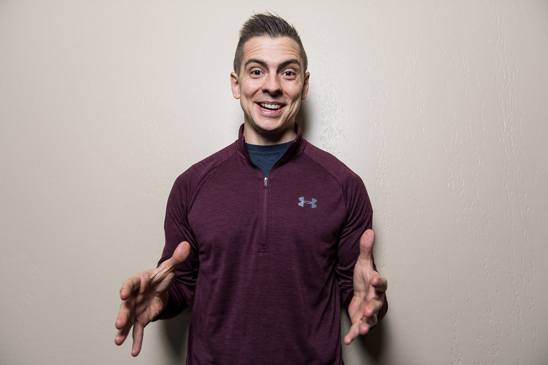 NYC Personal Brand Photography Webinar Consultant Joel Erway talking to camera with smile