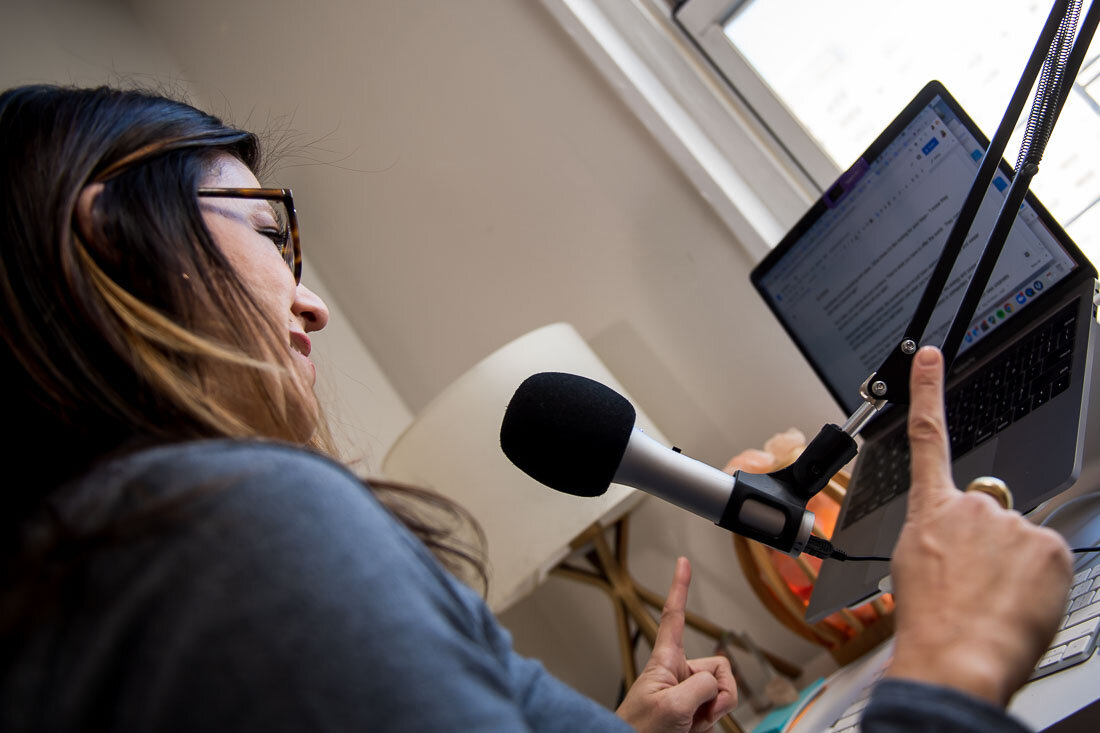 NYC branded lifestyle portraits speaker writer Terri Trespicio voice to text on laptop