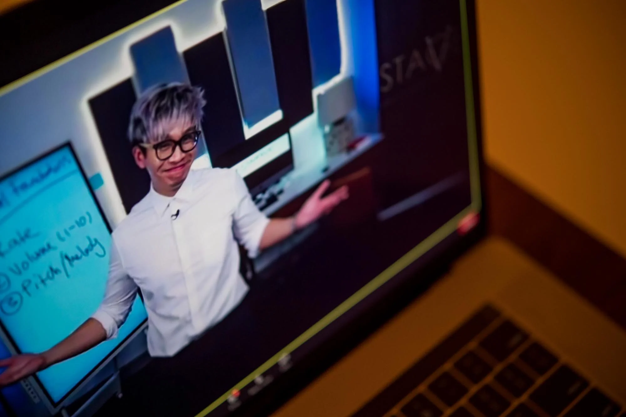 DeMato Virtual Photos Speaker Vinh Giang offering a wry smile during online presentation