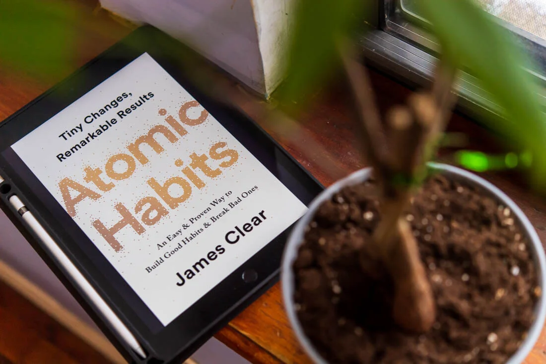 [INTERVIEW] What are the types of photos to help promote author books?